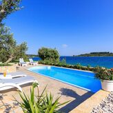 Luxusná vila s bazénom Okrug Gornji, Ciovo, Trogir