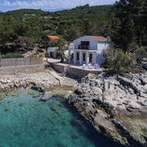 Luxus villa medencével Hvar szigetén, a tenger mellett, Dalmácia, Horvátország, 